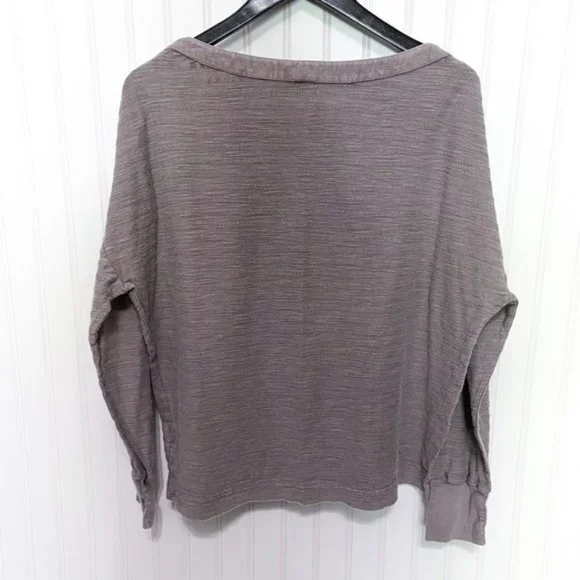 By Anthropologie Delilah Button Sleeve Top - Picture 4 of 6